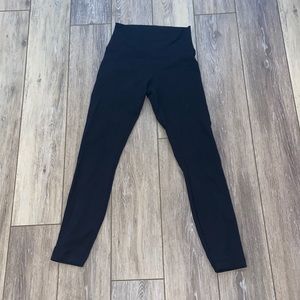 black lulu align leggings